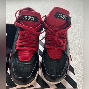 Men’s Li-Ning Way Of Wade 2 WOW size 10us Black Red Announcement.